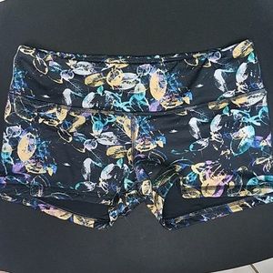 Fleo Shorts